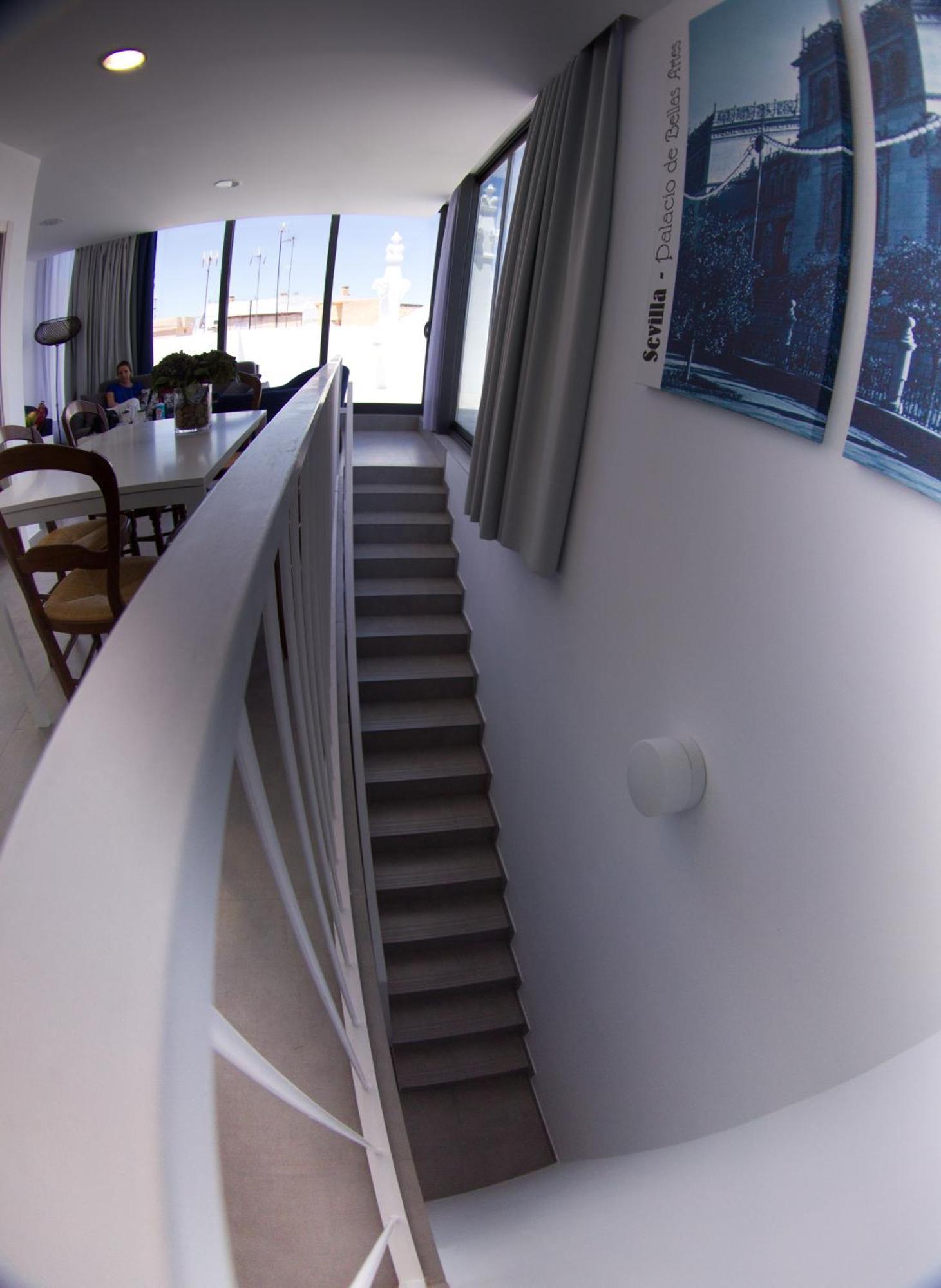 Life Apartments Alberto Lista Sevilla Eksteriør billede