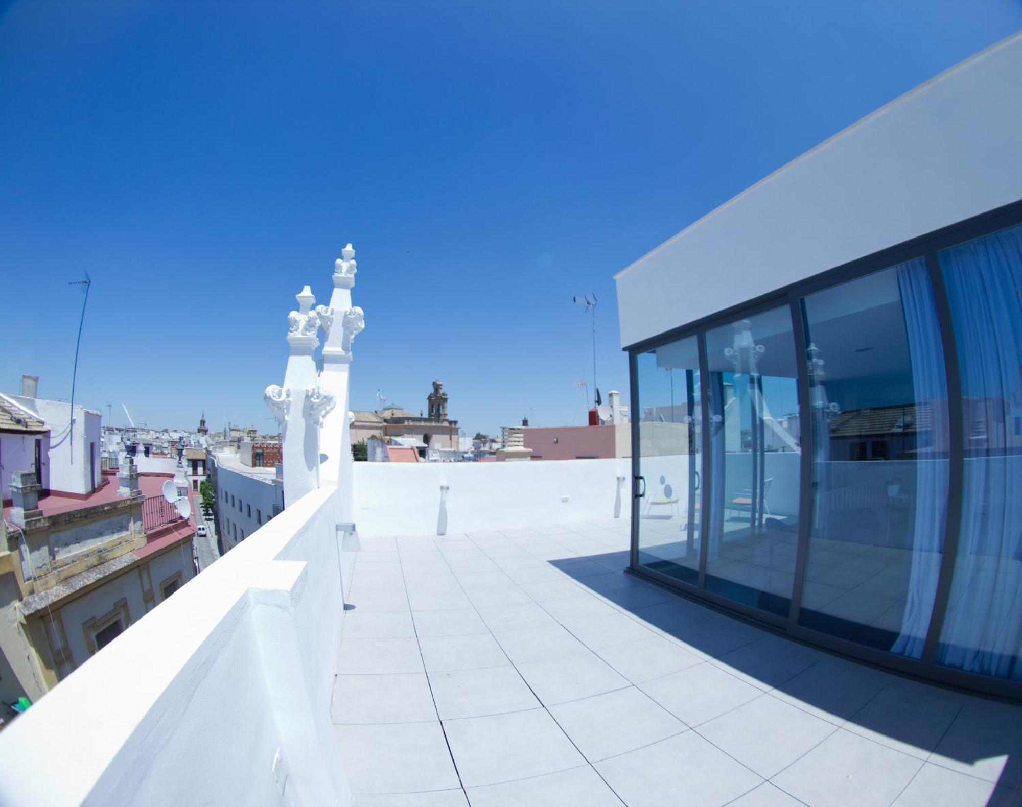 Life Apartments Alberto Lista Sevilla Eksteriør billede