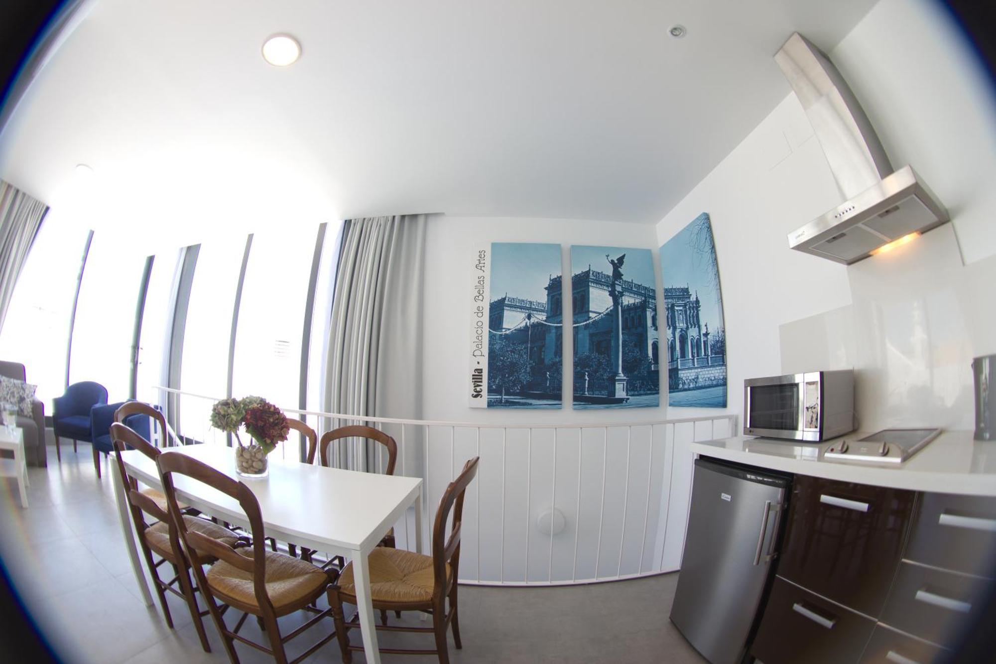 Life Apartments Alberto Lista Sevilla Eksteriør billede