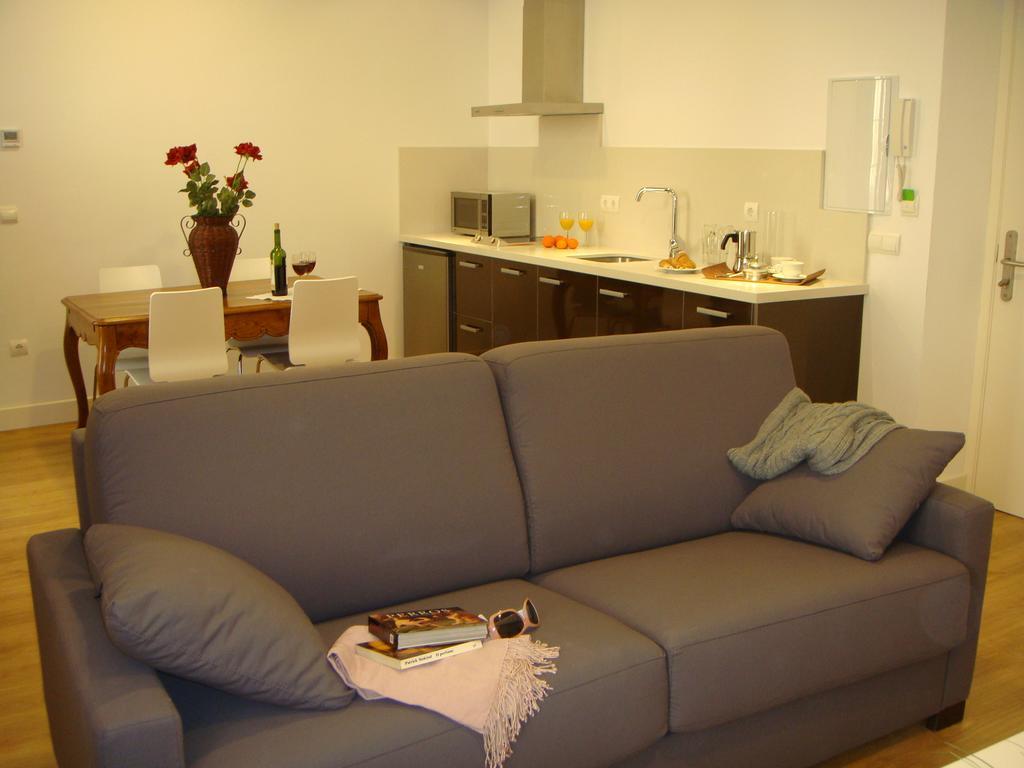 Life Apartments Alberto Lista Sevilla Eksteriør billede