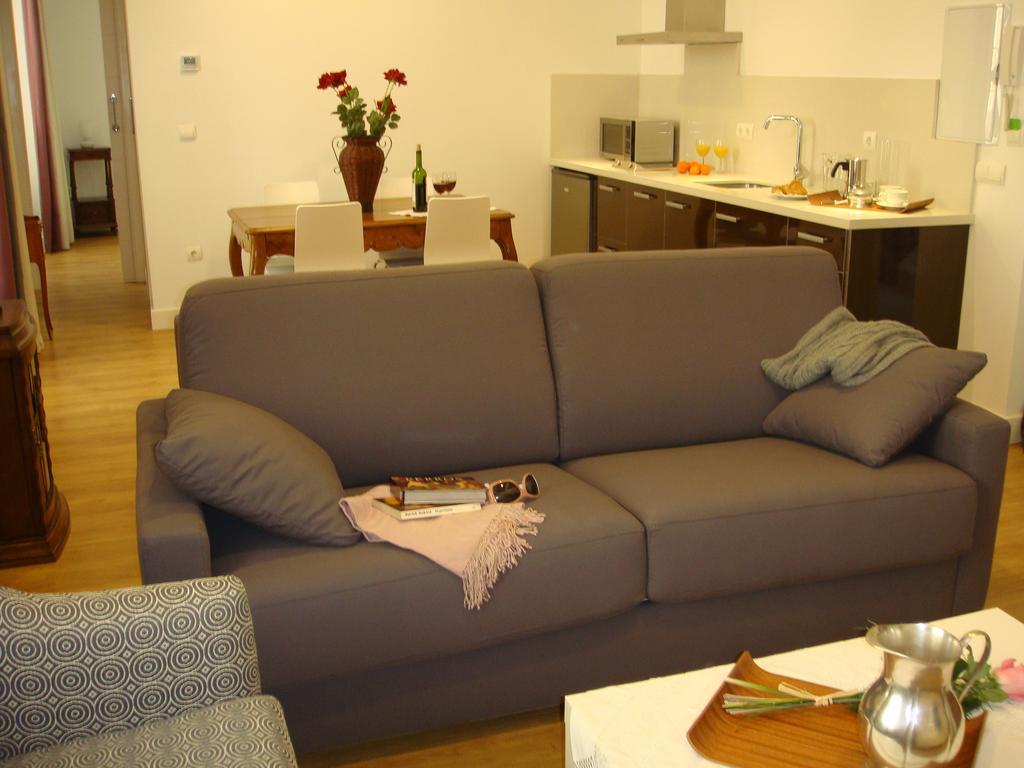 Life Apartments Alberto Lista Sevilla Eksteriør billede